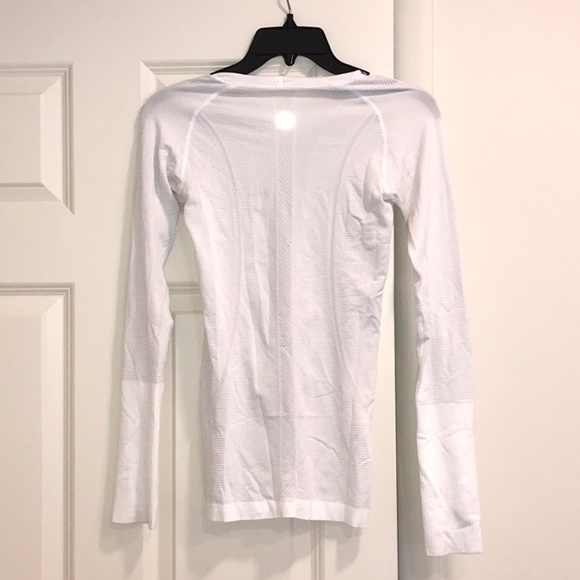 lululemon athletica Tops - Lululemon Swiftly Tech Longsleeve Shirt